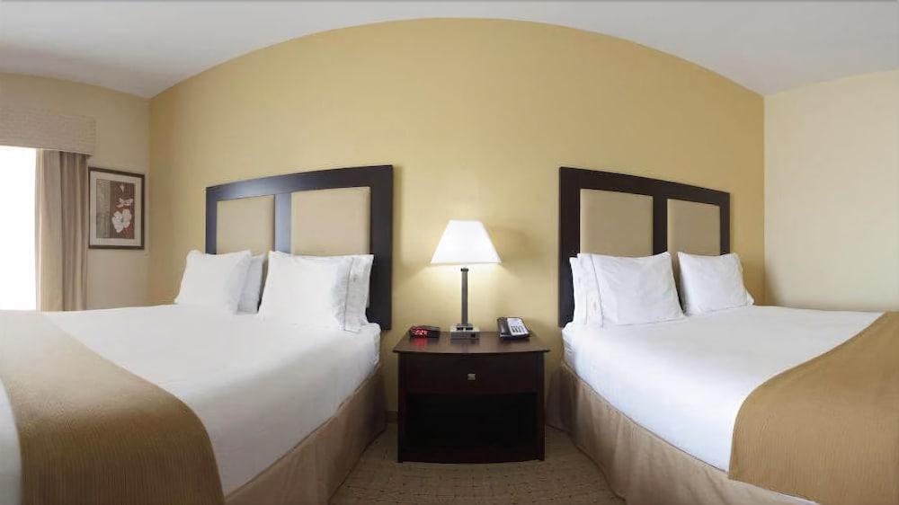 Holiday Inn Express Georgetown By Ihg Kültér fotó